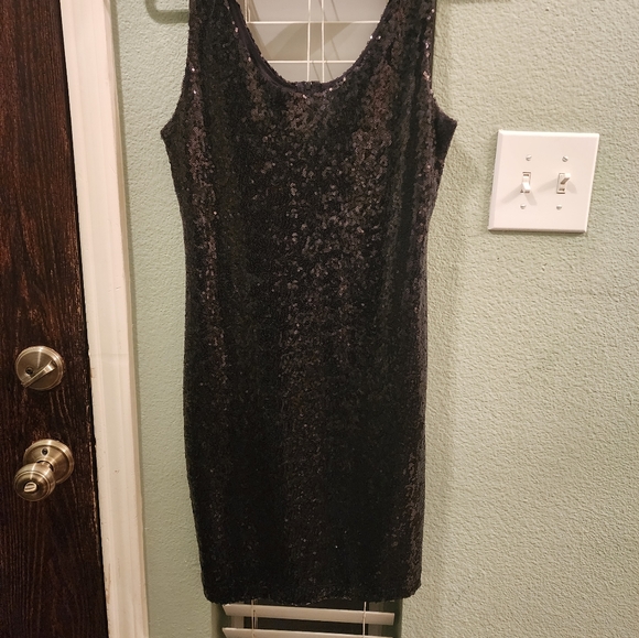 Sequin dress - Picture 1 of 1